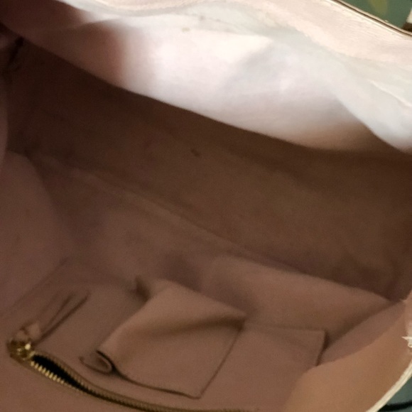 LG rose gold Steve Madden tote - Picture 2 of 3